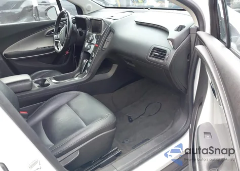 2015 Chevrolet Volt z USA, uszkodzony, nr VIN 1G1RD6E48FU103705